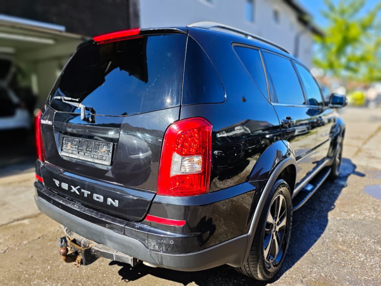 SsangYong Rexton 2015 — photo 10