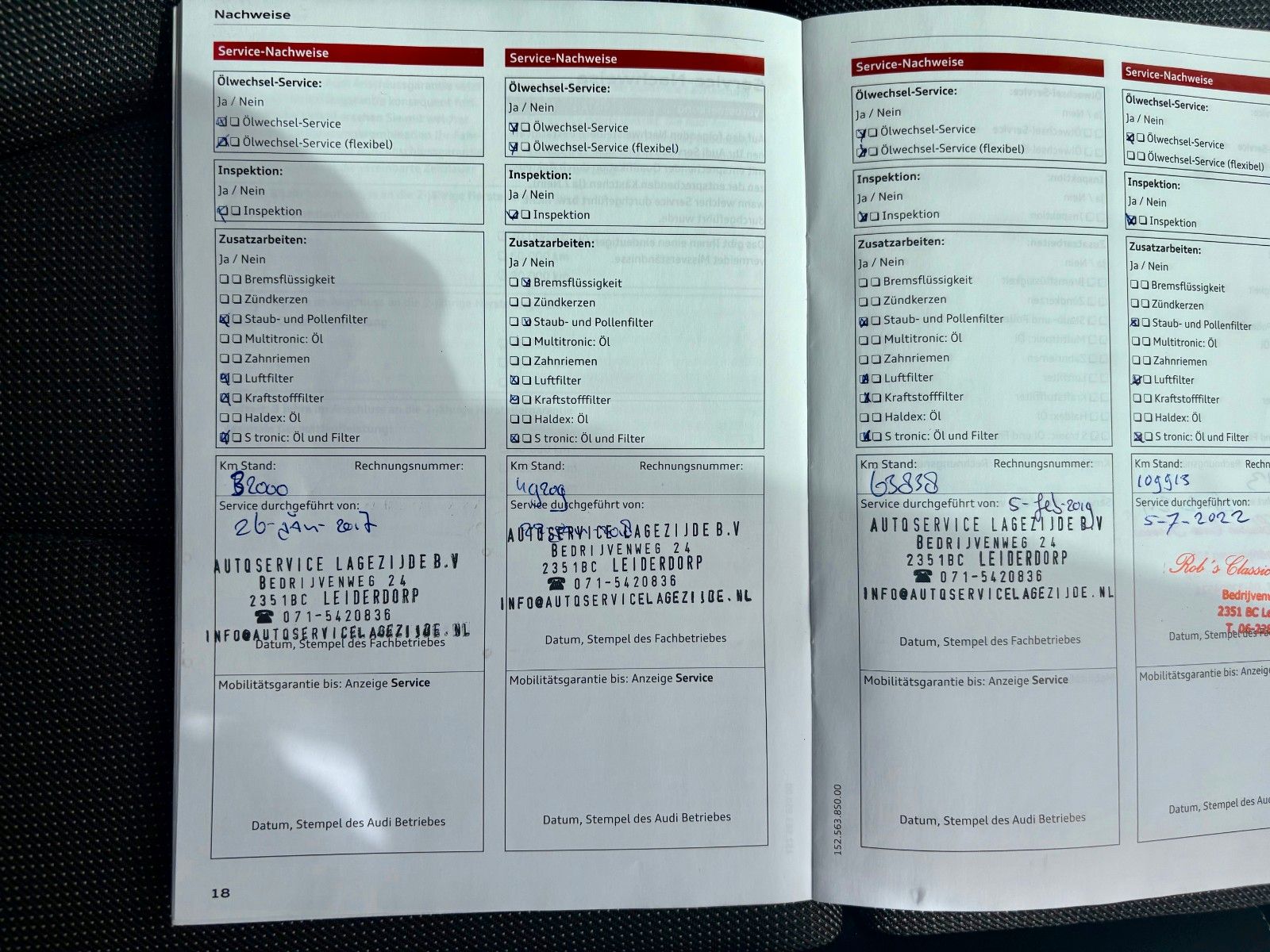 Fahrzeugabbildung Audi A3 1.6 TDI SPBK S LINE Navi Leder LED SPORTFWK
