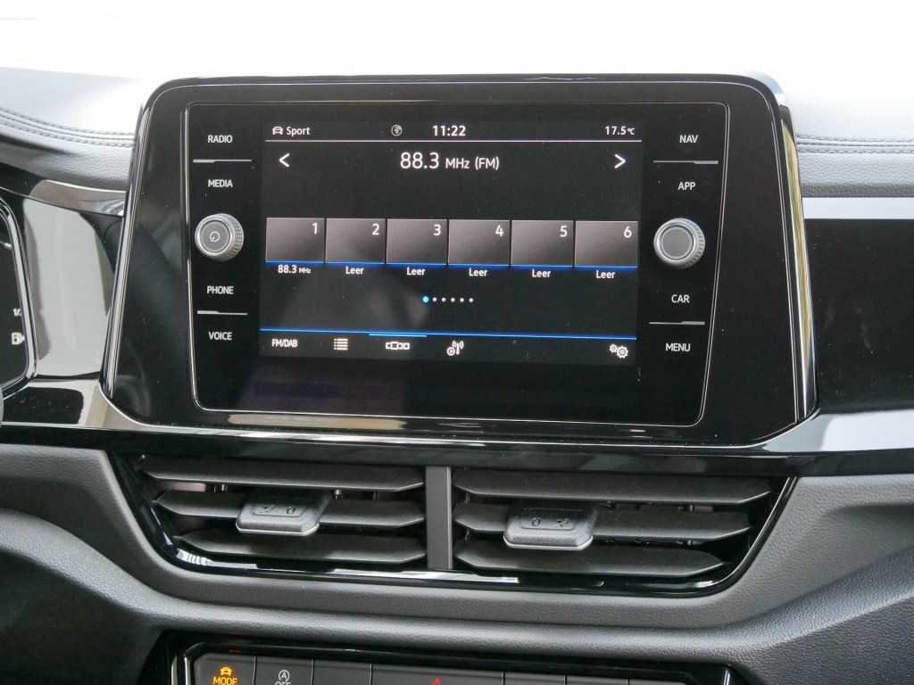 Fahrzeugabbildung Volkswagen T-Roc R-Line 2.0 TDI DSG AHK Standheizung