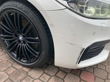 BMW 520d Touring xDrive M Sport*LED*AHK*Automatik
