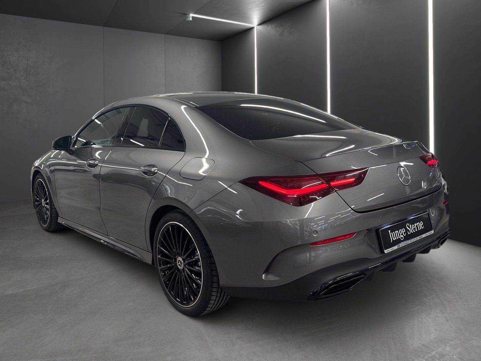 Fahrzeugabbildung Mercedes-Benz CLA 200 AMG Special Edition*Pano*360*Distr*Totw*