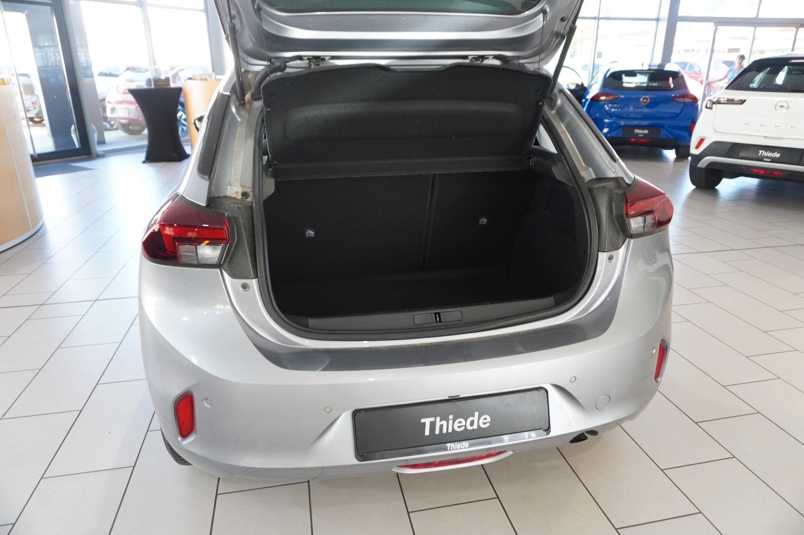 Fahrzeugabbildung Opel Corsa F 1.2 ELEGANCE NAVI/LED/KAMERA/SHZ/VIRT.