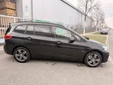 BMW Gran Tourer 220 d Sport Line*Navi*SHZ*AHK* - BMW 220 mit Diesel-Antrieb: Automatik
