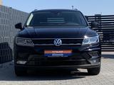 Volkswagen Tiguan 1.4 TSI DSG Comfortline NAV SHZ AHK TEMP - Volkswagen Tiguan: Tsi