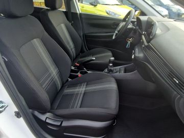 Hyundai i20 1.2 Select (79PS) Funktionspaket