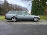 Mercedes-Benz Mercedes W124 300 TDT, guter Zustand, mit ... - Mercedes-Benz 300: Kombi, 300td
