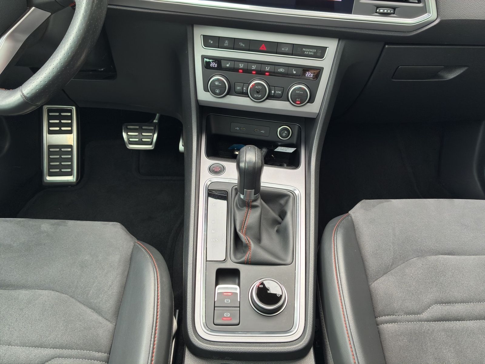 Ateca 1.5 TSI FR DSG *LED*NAVI*KAMERA*KEYLESS*