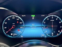 MERCEDES-BENZ C200 T 4Matic/AMG/WIDESCREEN/PANO/BURMESTER/RFK