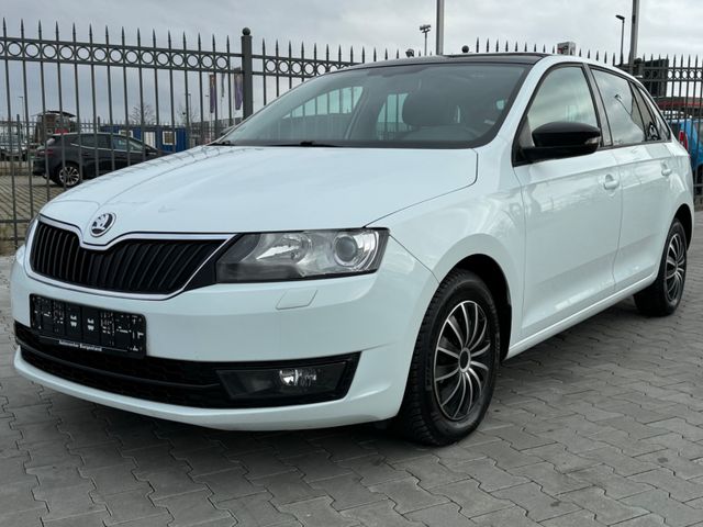 Skoda Rapid Spaceback Edition pano