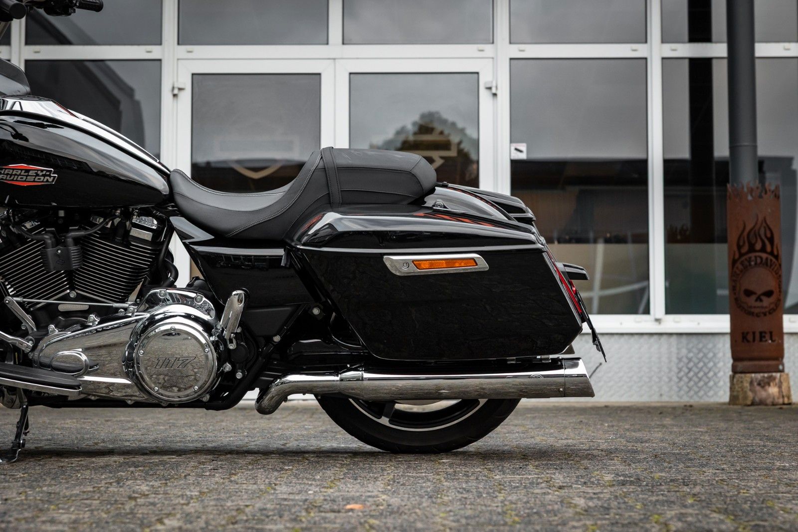 Fahrzeugabbildung Harley-Davidson ROAD GLIDE FLTRX 117cui - Kesstech -