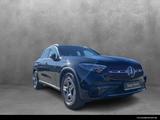 Mercedes-Benz GLC 200 4M AMG Line/DigitalLight/AHK/EasyP/360° - Mercedes GLC 200 Benzin Gebrauchtwagen