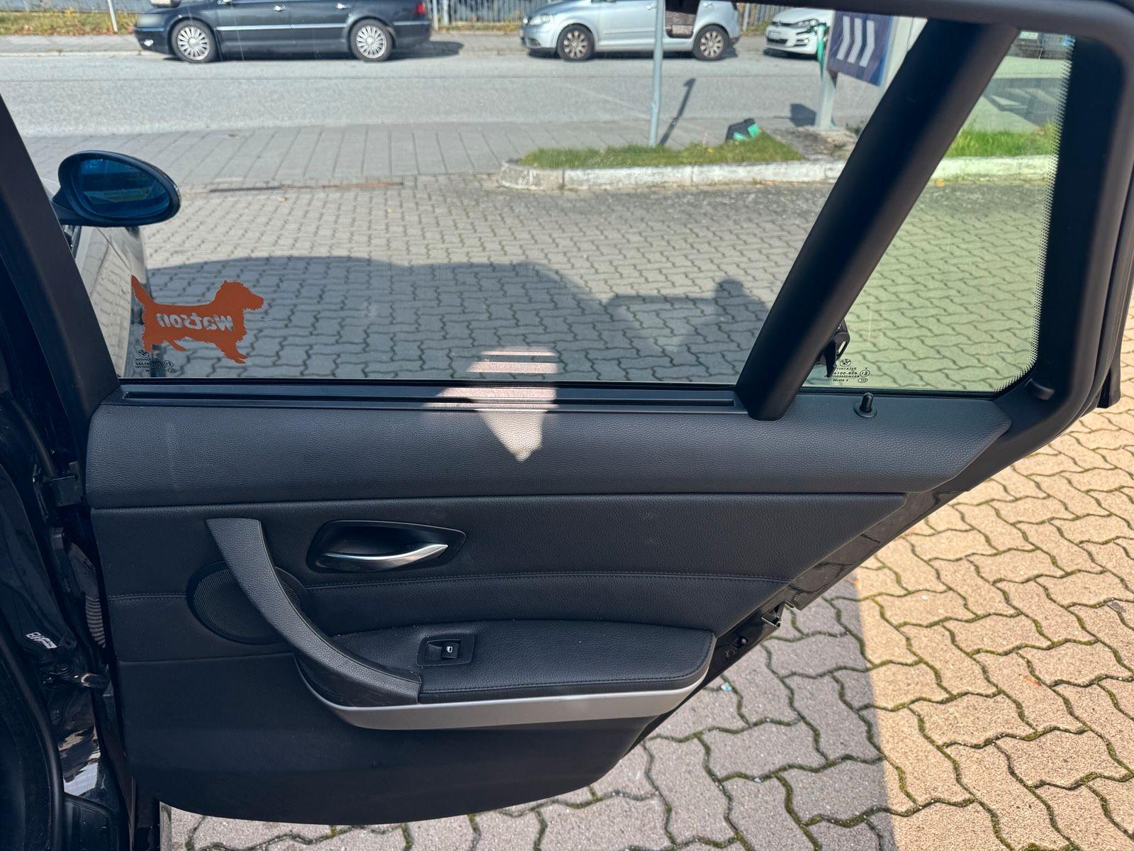 BMW 320 2008 — photo 10