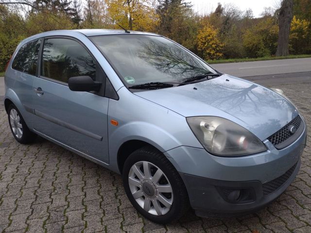 Ford Fiesta Automatik