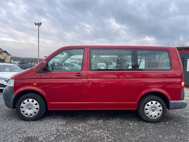 Volkswagen T5 Transporter  9 SITZER  VIELE TEILE NEU