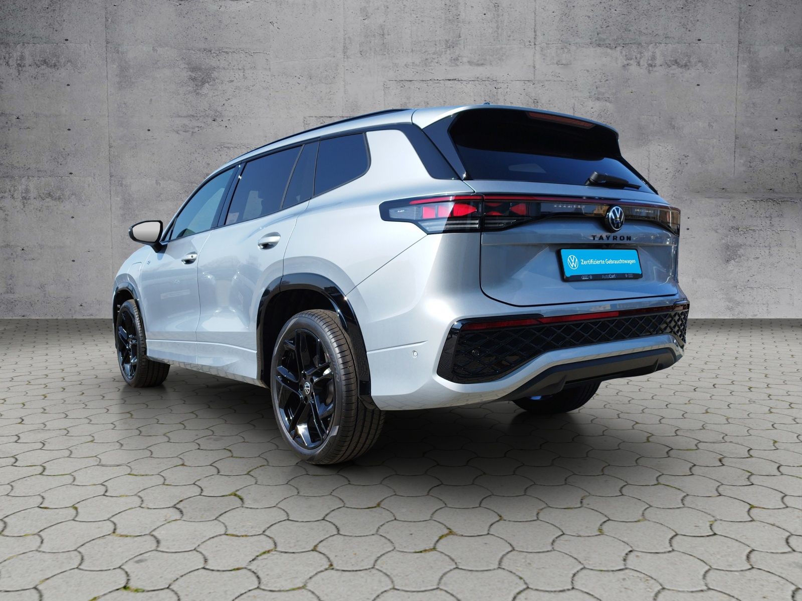 Volkswagen Tayron 1.5TSI eHybrid R-LINE AHK MATRIX BLACK foto 3