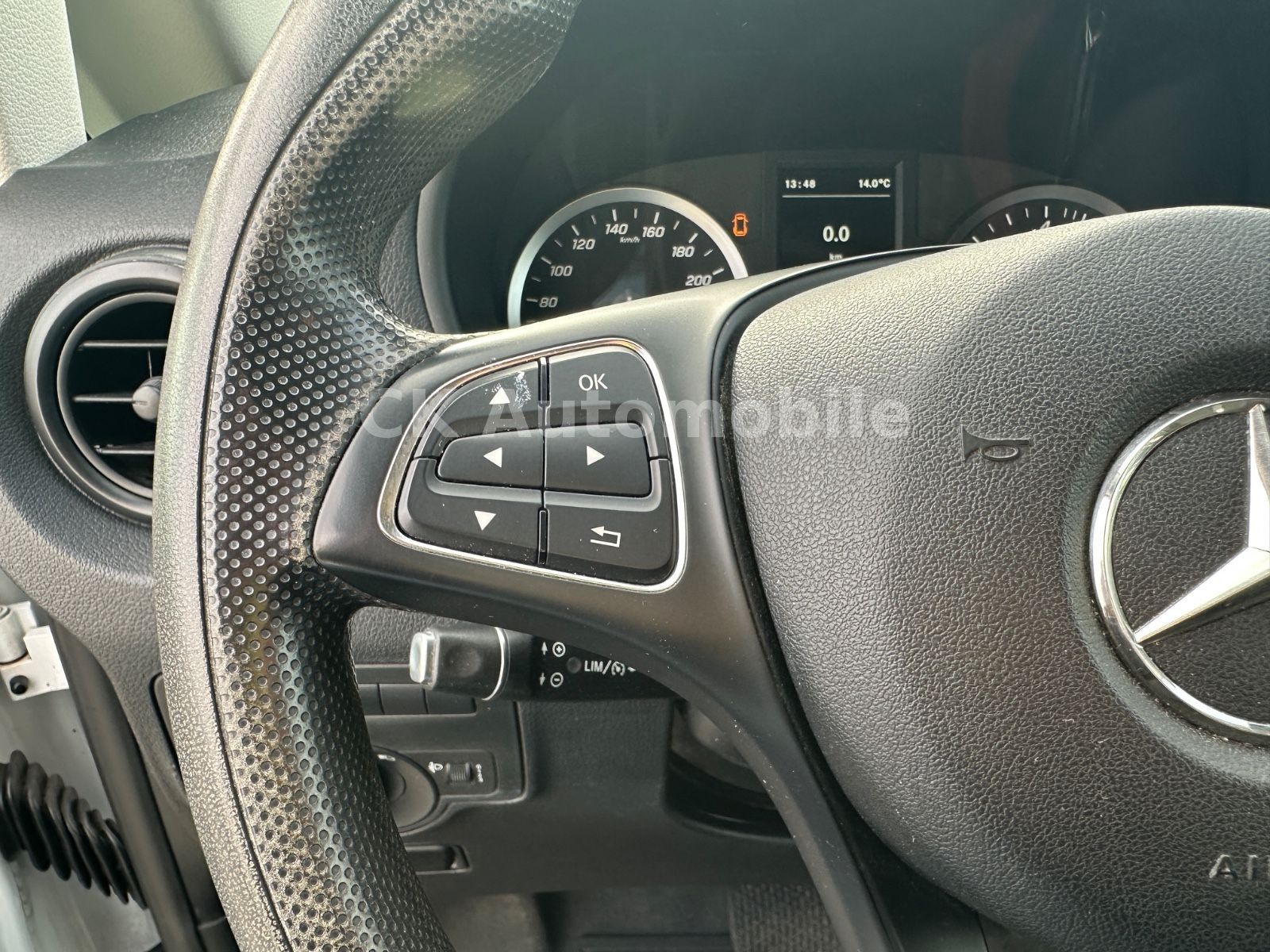 Fahrzeugabbildung Mercedes-Benz Vito Kasten 116 CDI RWD lang Autom./Klima/PDC