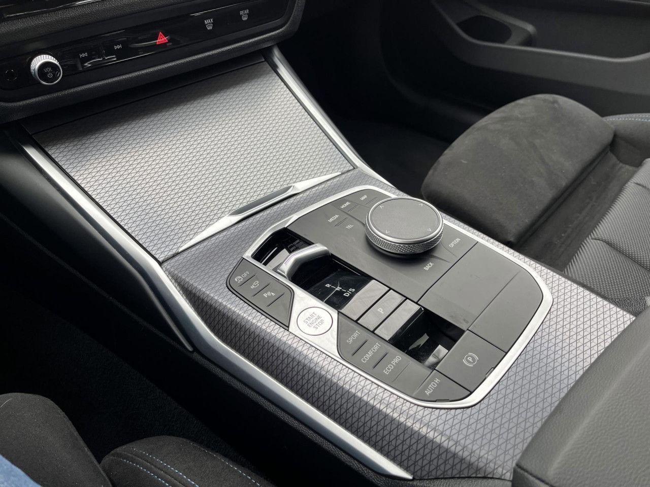 BMW 320 - Bild 13