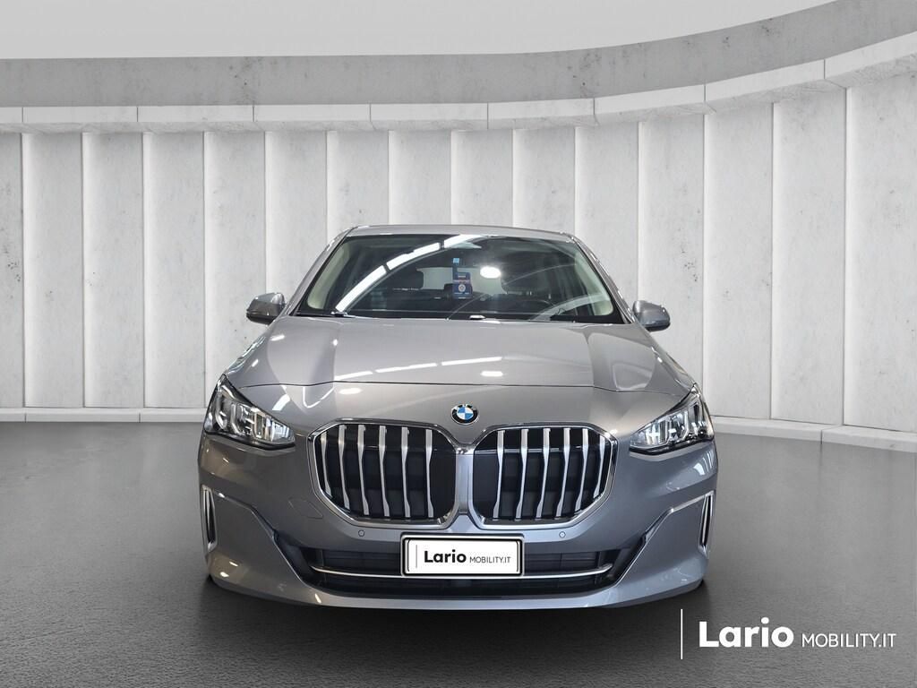 BMW Serie 2 Active Tourer 223 i Mild Hybrid 48V  imagem 3