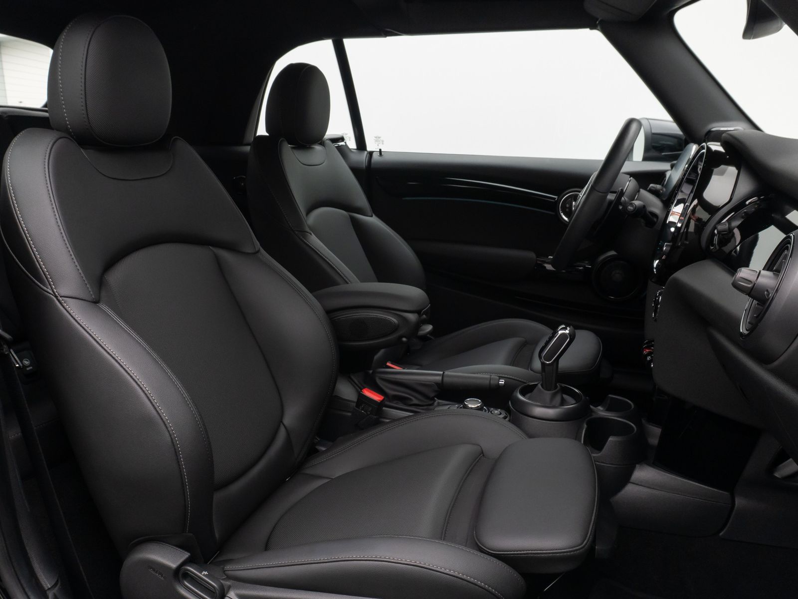 Fahrzeugabbildung MINI Cooper S Cabrio Kamera HUD DAB H/K Komfort Voll