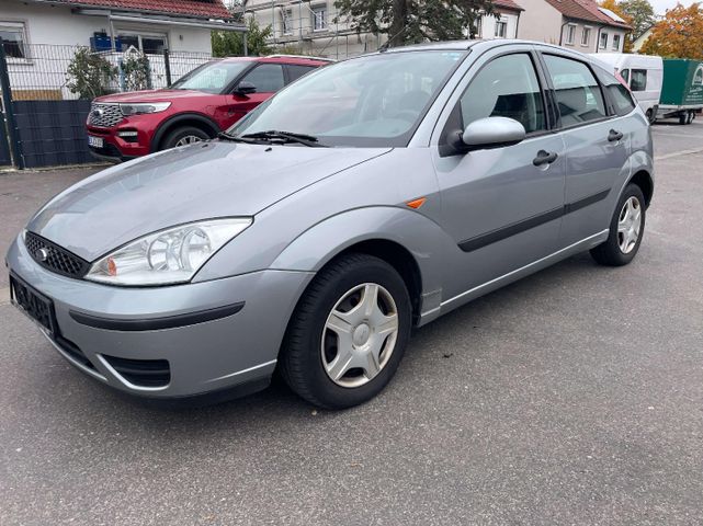 Ford Focus 1.6 KLIMA*TÜV NEU*5-Türer