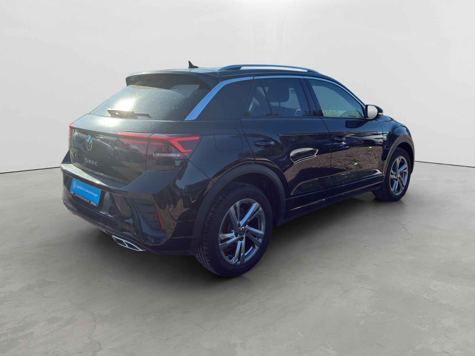 Volkswagen T-Roc 1.5 TSI DSG R-Line LED ACC Kamera AHK Stan foto 4