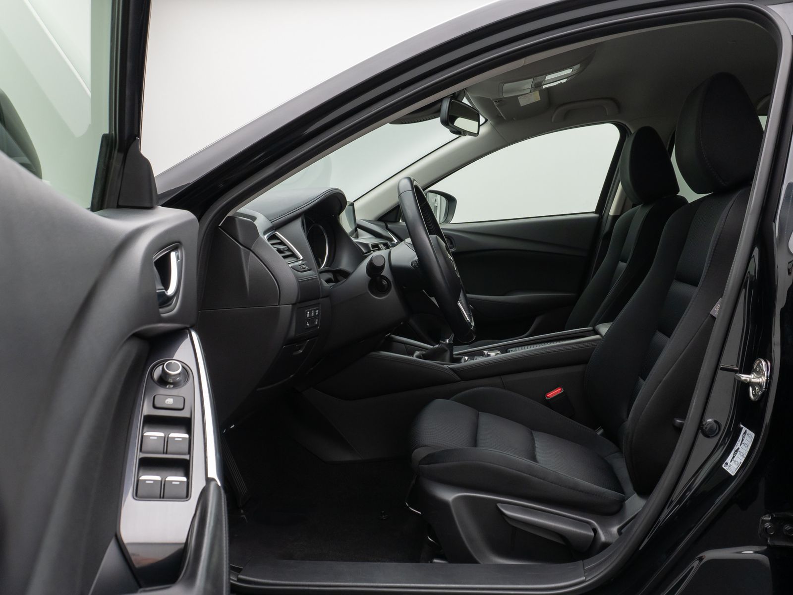 Fahrzeugabbildung Mazda 6 Kombi Sports-Line HUD BOSE Kamera AHK 8fach