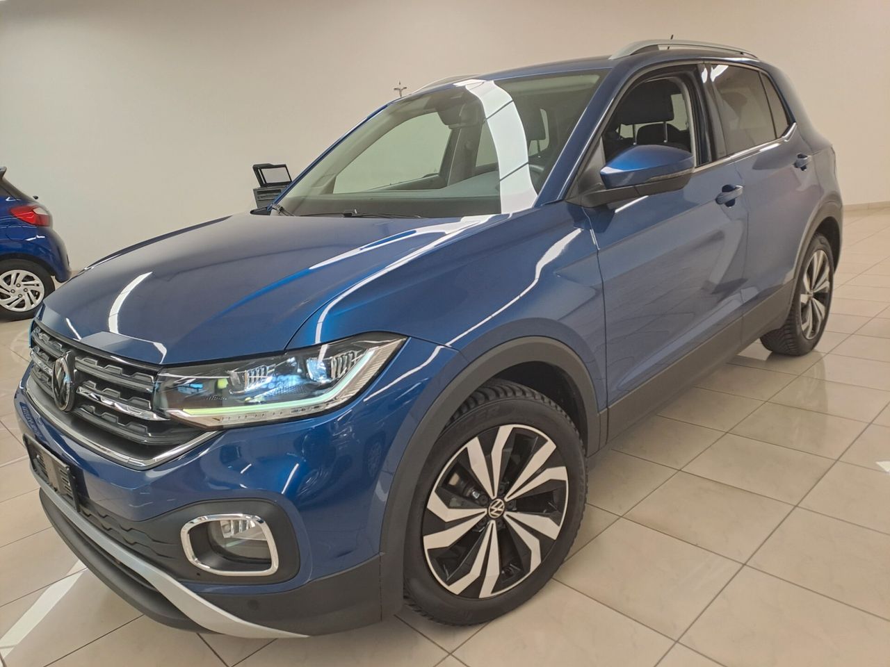 Volkswagen T-Cross 1.0 TSI 110 CV DSG Style imagem 3