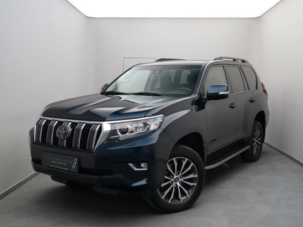 Image of Toyota Land Cruiser