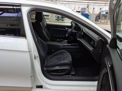 Volkswagen Passat - Bild 6