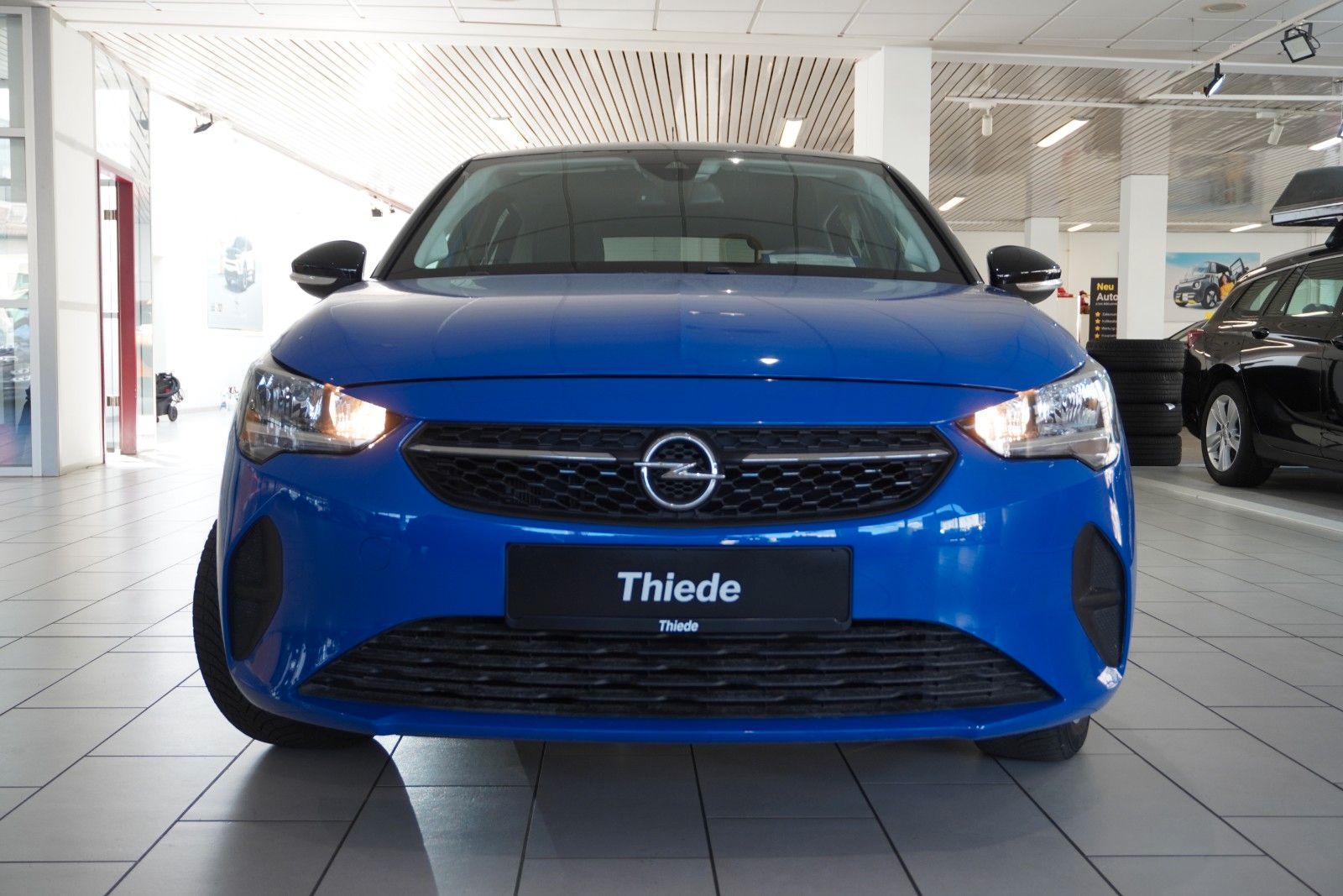 Fahrzeugabbildung Opel Corsa-e F EDITION 7KW NAVI/VIRT/TEMP/DAB/WÄRMEP.