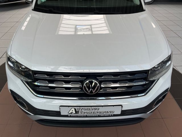 Fahrzeugabbildung Volkswagen T-Cross 1.5 TSI DSG STYLE NAVI KAMERA KESSY