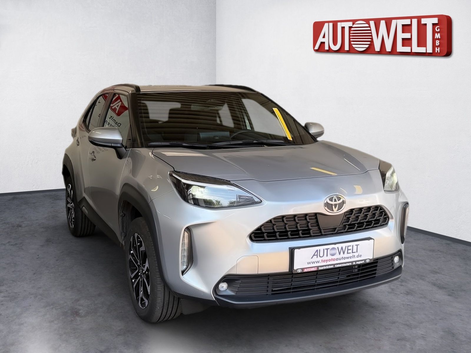 Fahrzeugabbildung Toyota Yaris Cross 1.5 Hybrid Teamplayer KlimaA,LED,SHZ