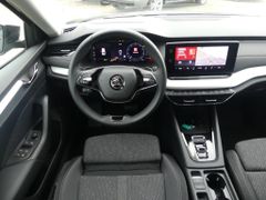 Fahrzeugabbildung Skoda Octavia 1.5 TSI e-TEC DSG STYLE *NAV*LED*ACC*
