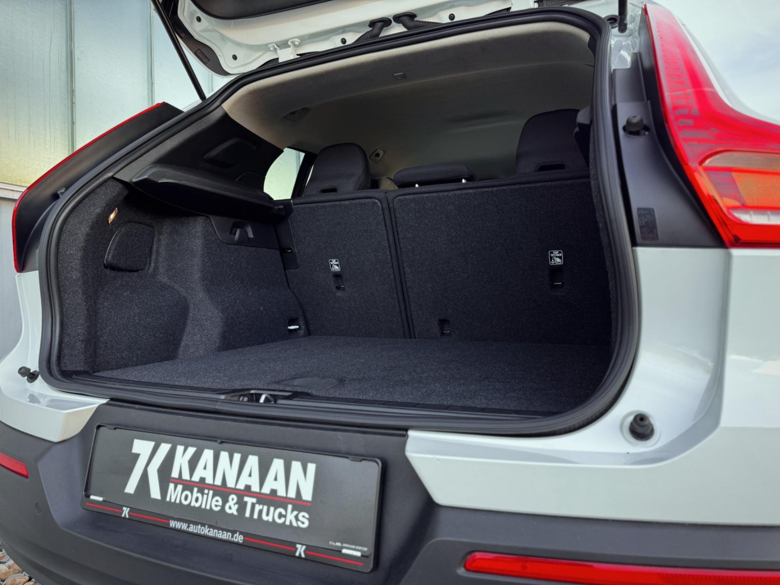 Volvo XC40 1.5 T2 Momentum Core*NAVI|LED|CAM|SHZ|1.HD*