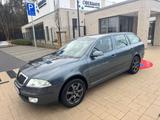 Skoda Octavia Combi 2.0 FSI Ambiente Ambiente - Skoda Octavia: Fsi
