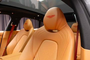 صورة مصغرة 14 لـ 2021 Aston Martin DBX