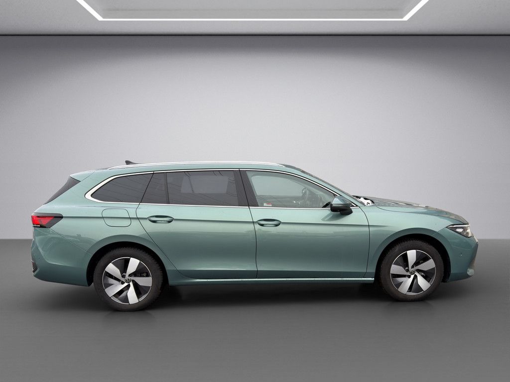 Volkswagen Passat Variant - Bild 6