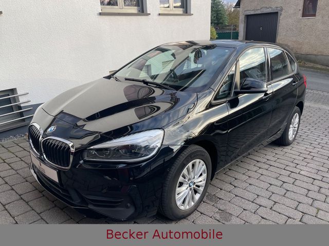 BMW 218d Active Tourer Advantage AHK/PANO/LED usw...