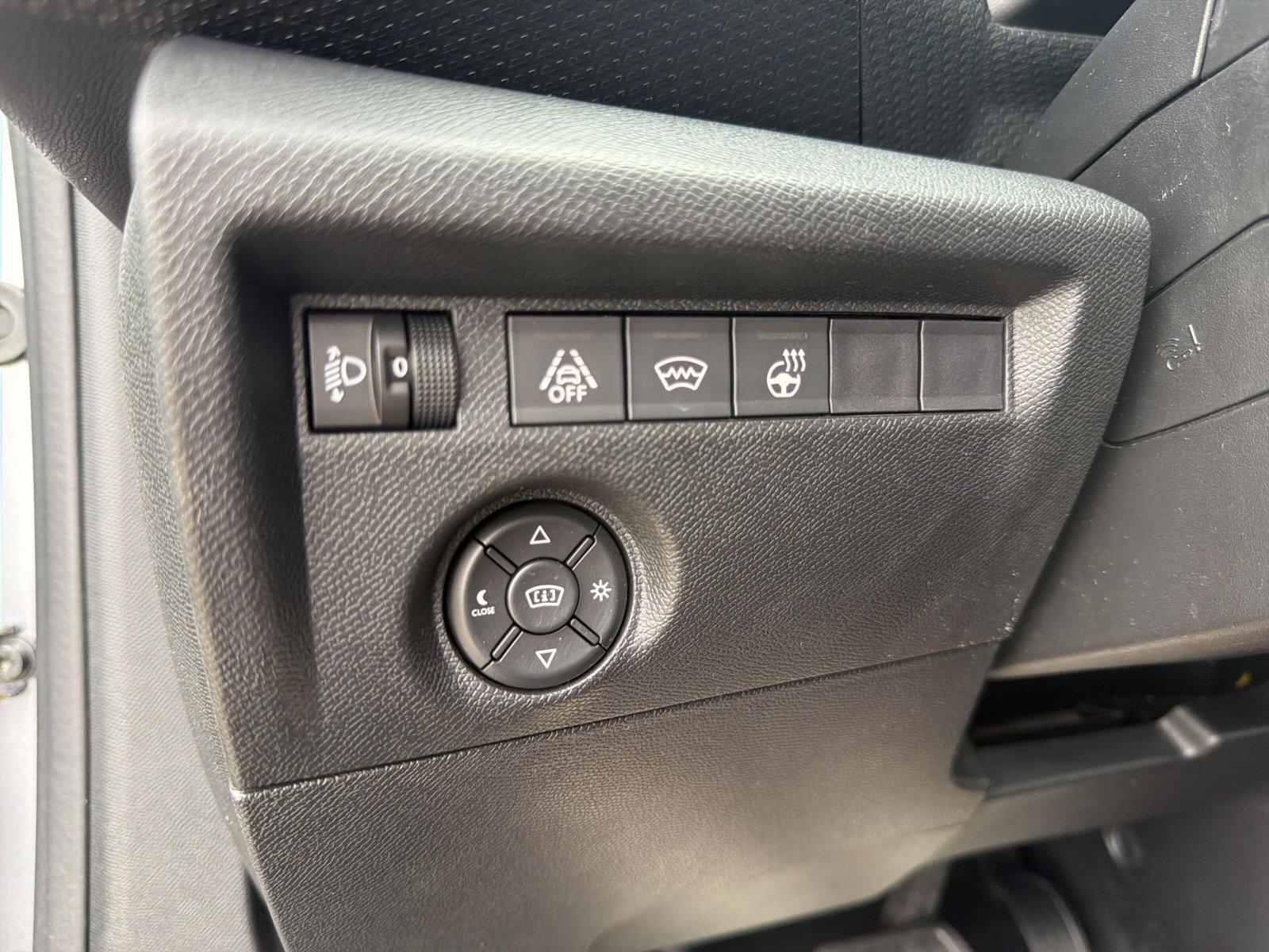 Citroën C4 Shine 1.5 HDI Automatik *inkl. Winterräder*