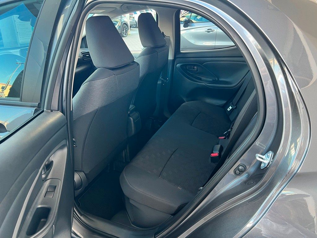 Fahrzeugabbildung Toyota Yaris Hybrid Teamplayer Comfortpaket