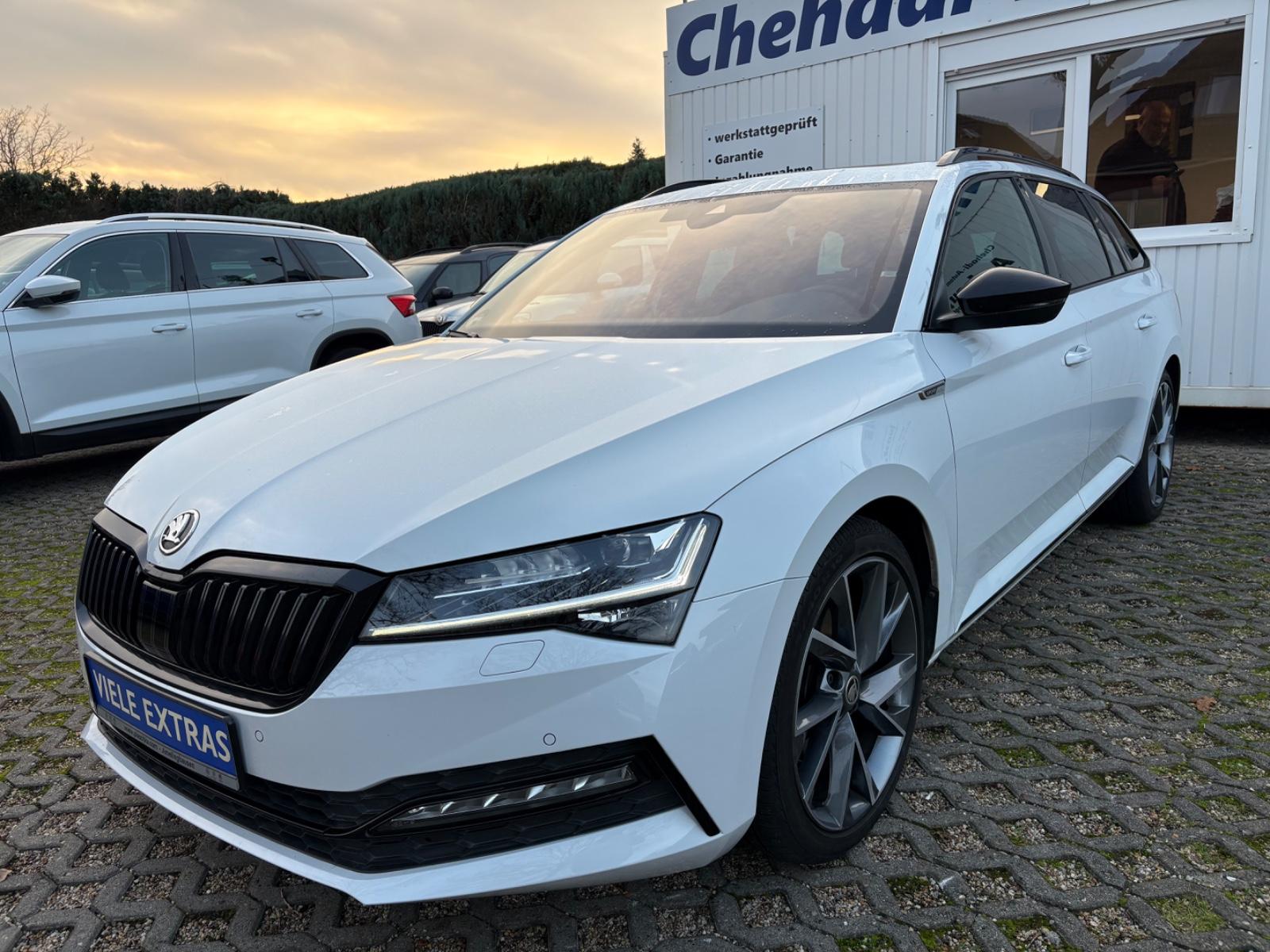 Skoda Superb Combi Sportline/DCC/ACC/Notbr./Navi/LED