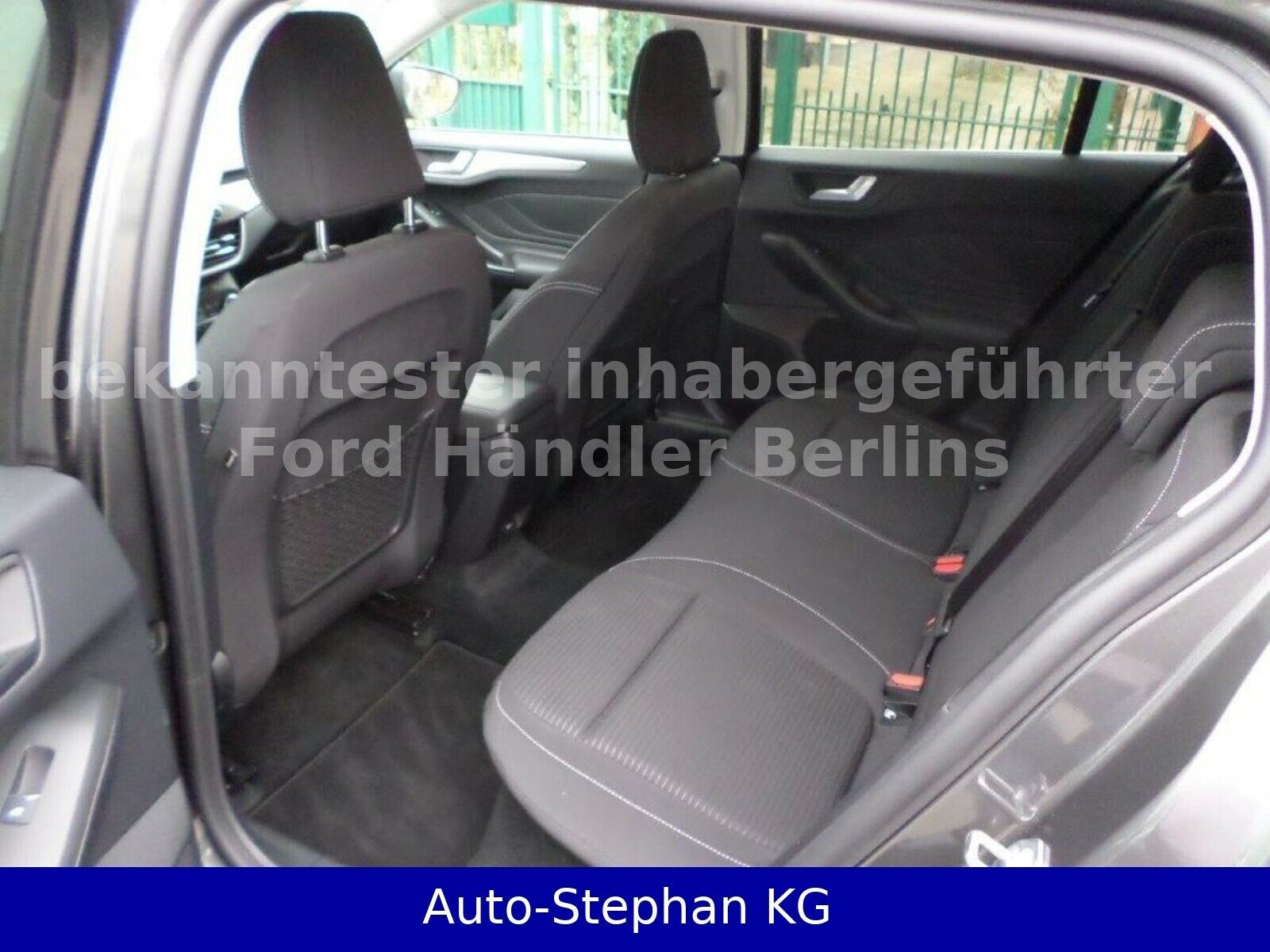 Fahrzeugabbildung Ford Focus Turnier 1,5 110kW Titanium   NAVi/PDC/AUTO