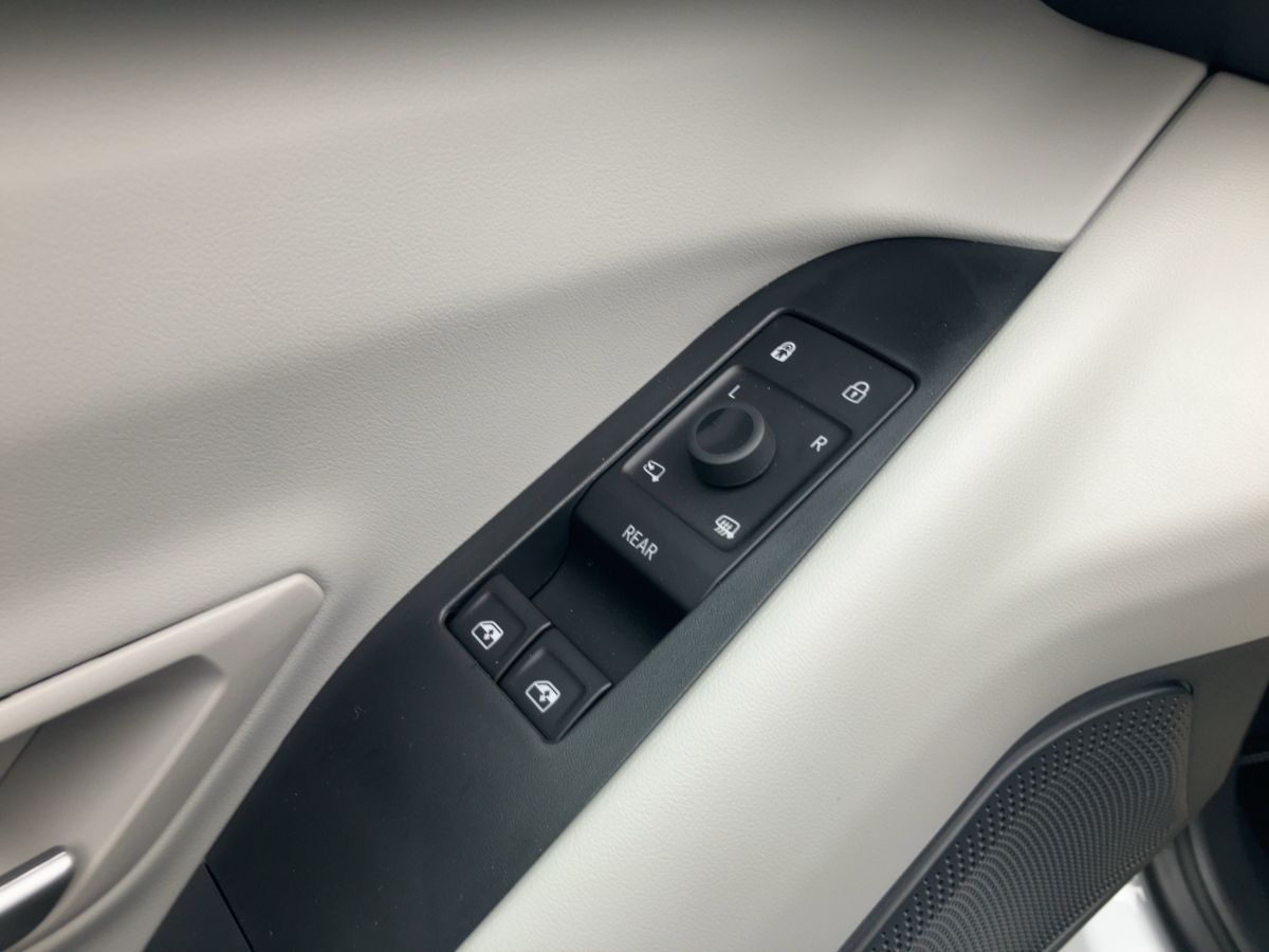 Ford Explorer - Bild 13