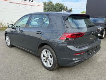 Volkswagen Golf - 6