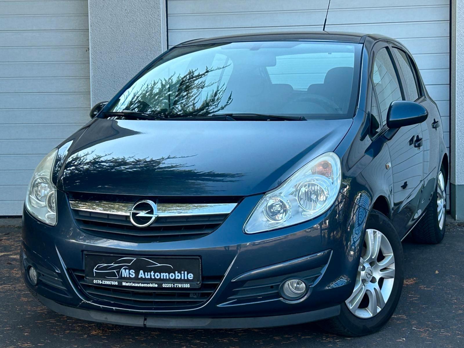 Opel Corsa D  AHK-DIESEL-KLIMA-TÜV