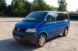 Volkswagen VW T5 Kombi 9 Sitzer - Volkswagen T5 Kombi: Sitzer 9