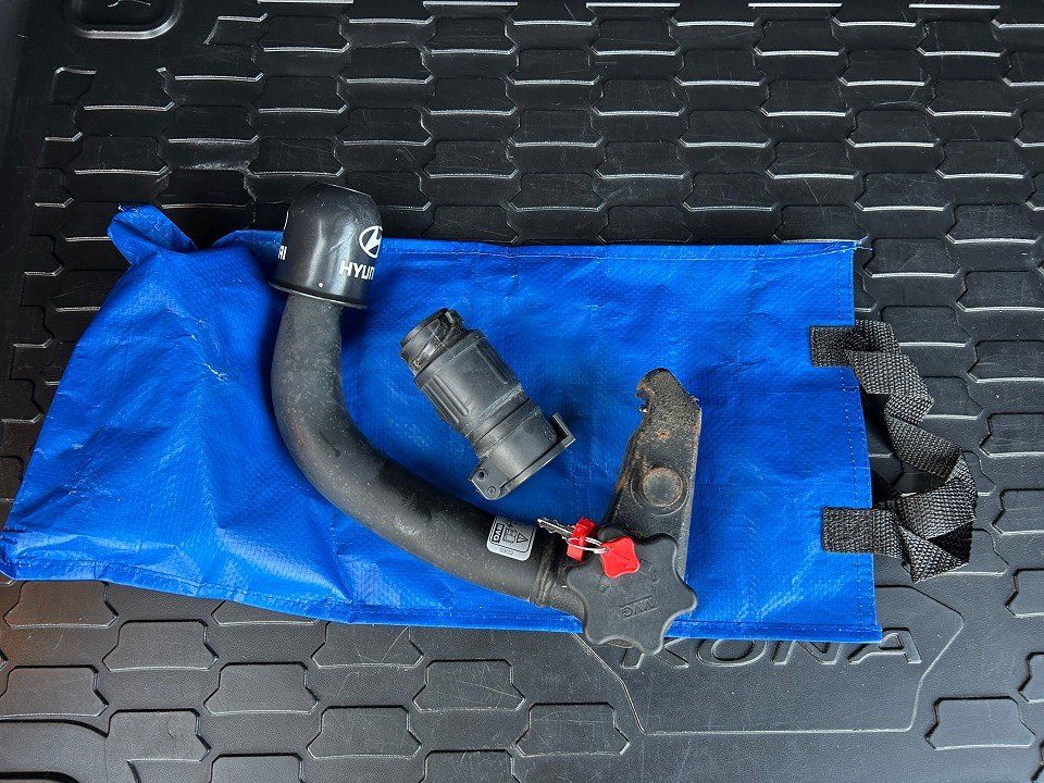 Fahrzeugabbildung Hyundai KONA FL 1.0T INTRO AHK/ABNEHM 2JGARANTIE LED+NAV