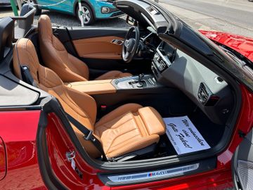 Fahrzeugabbildung BMW Z4 M40i NAVI H&K LED APPLE CAR PLAY