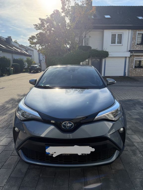 Image of Toyota C-HR