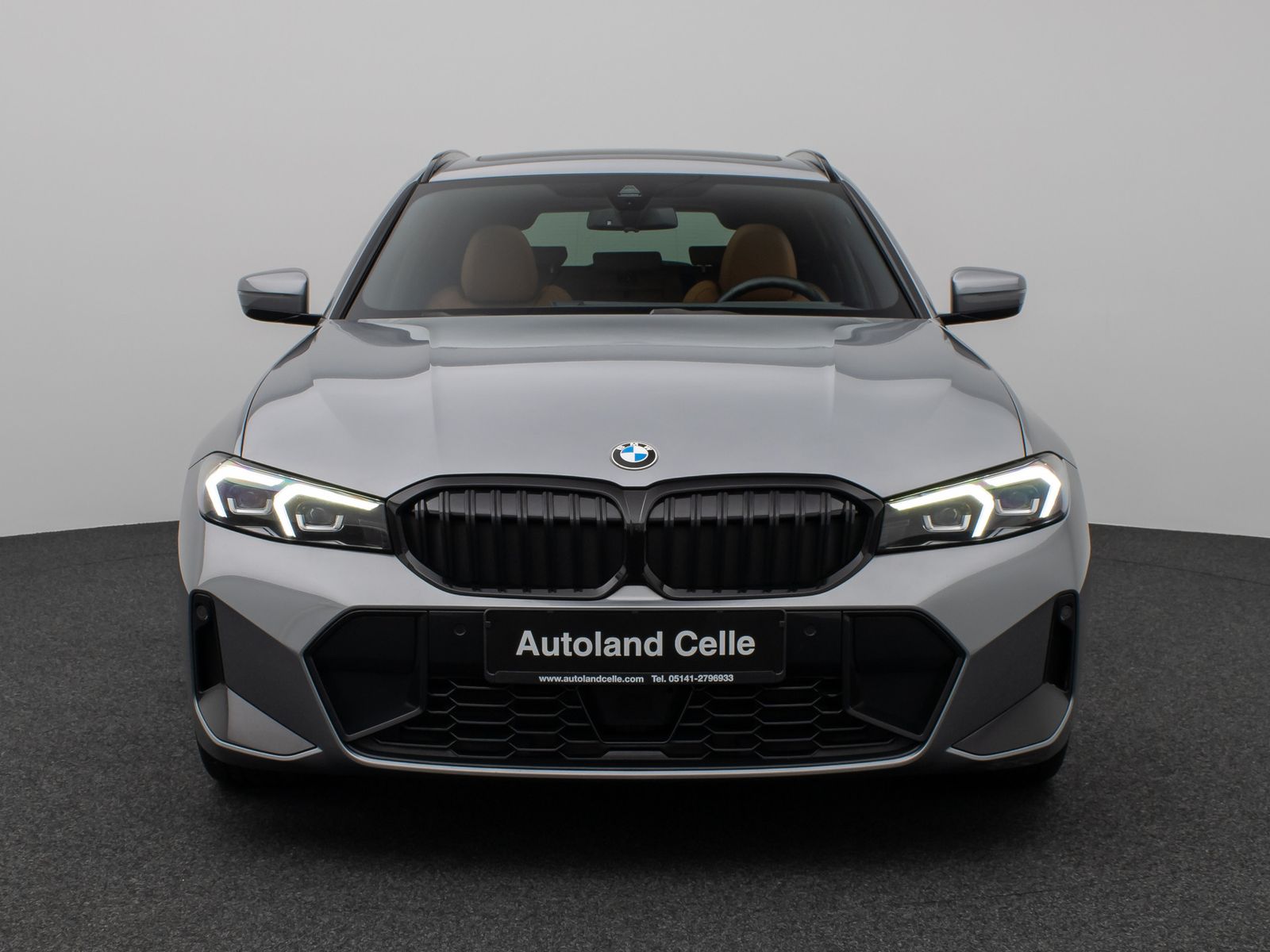 Fahrzeugabbildung BMW 320d  xD M Sport Panorama DAB HiFi PDC AHK Alarm